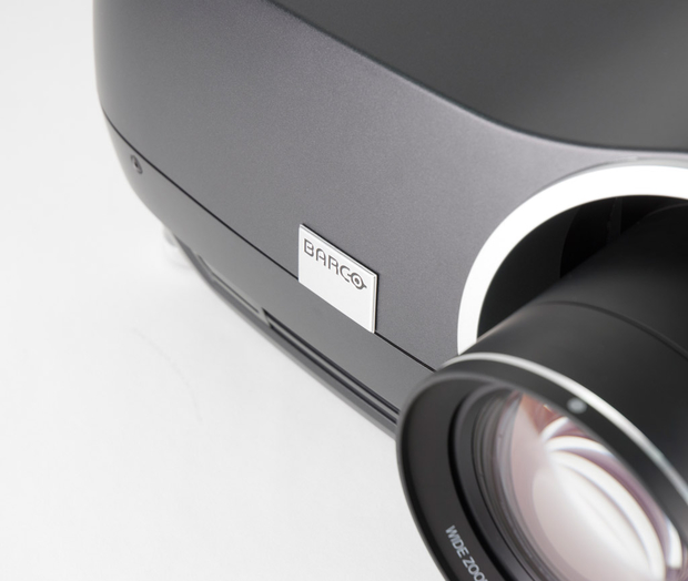 Проектор Barco F32 (SXGA+, 8000 лм)