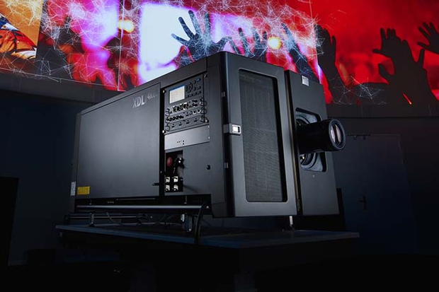 Лазерный проектор Barco XDL-4K60 (4K, 60000лм)